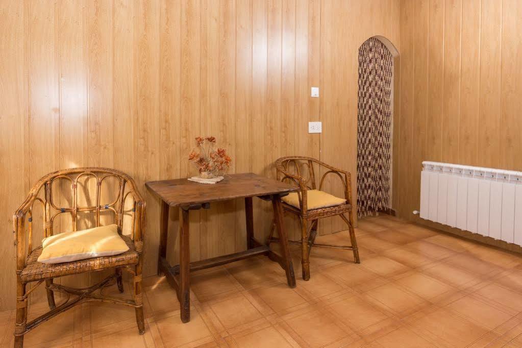 Apartamentos Casa Lola Rodeados De Montanas Y Rios Beceite Eksteriør bilde